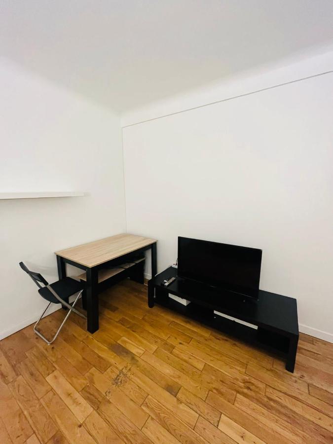 Appartamento Stationnement Gratuit, 3Mn Du Metro, Parfait Pour Teletravailler Maisons-Alfort Esterno foto